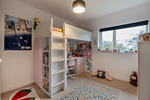 Photo 8- click for photo gallery